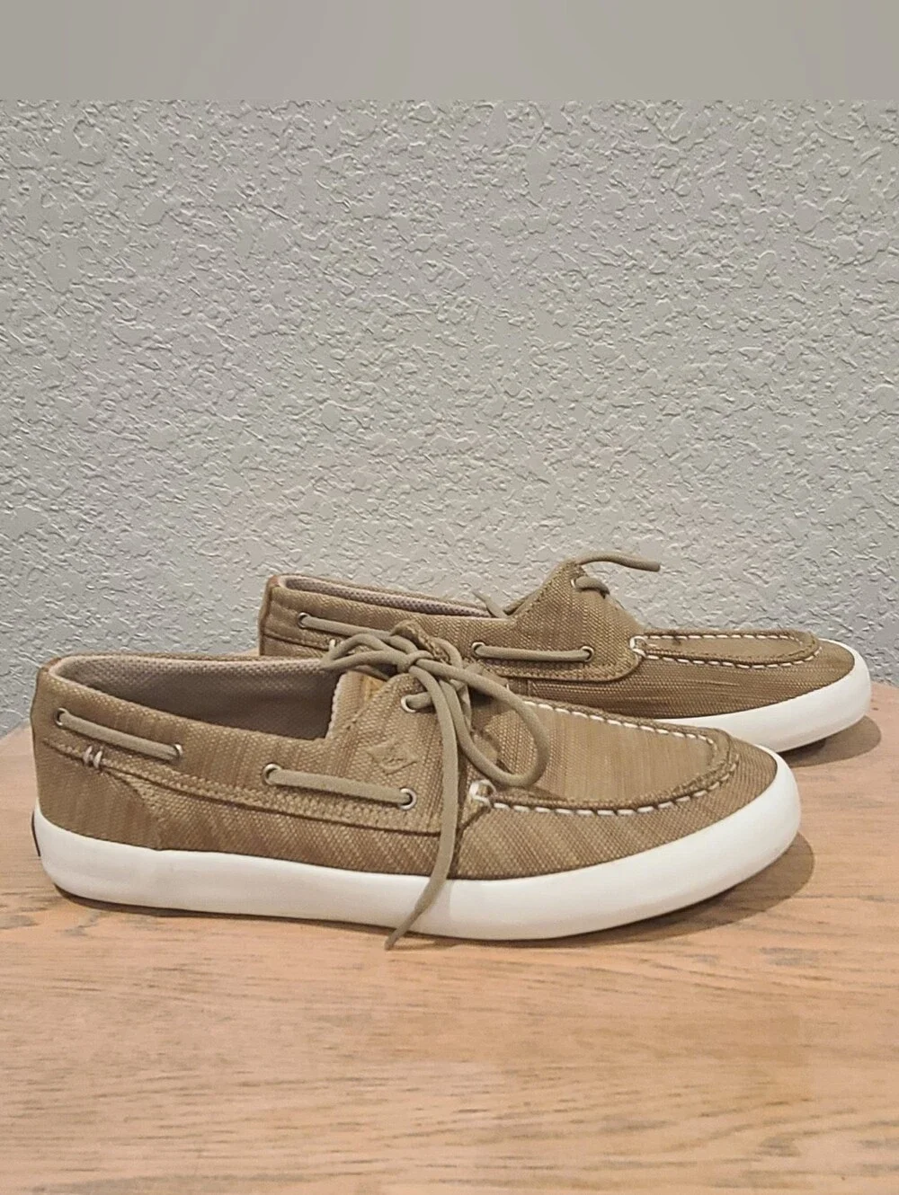 Sperry Top Sider Men 9M Khaki Canvas 2-Eyelet Oxfords Deck Boat Men Shoes
